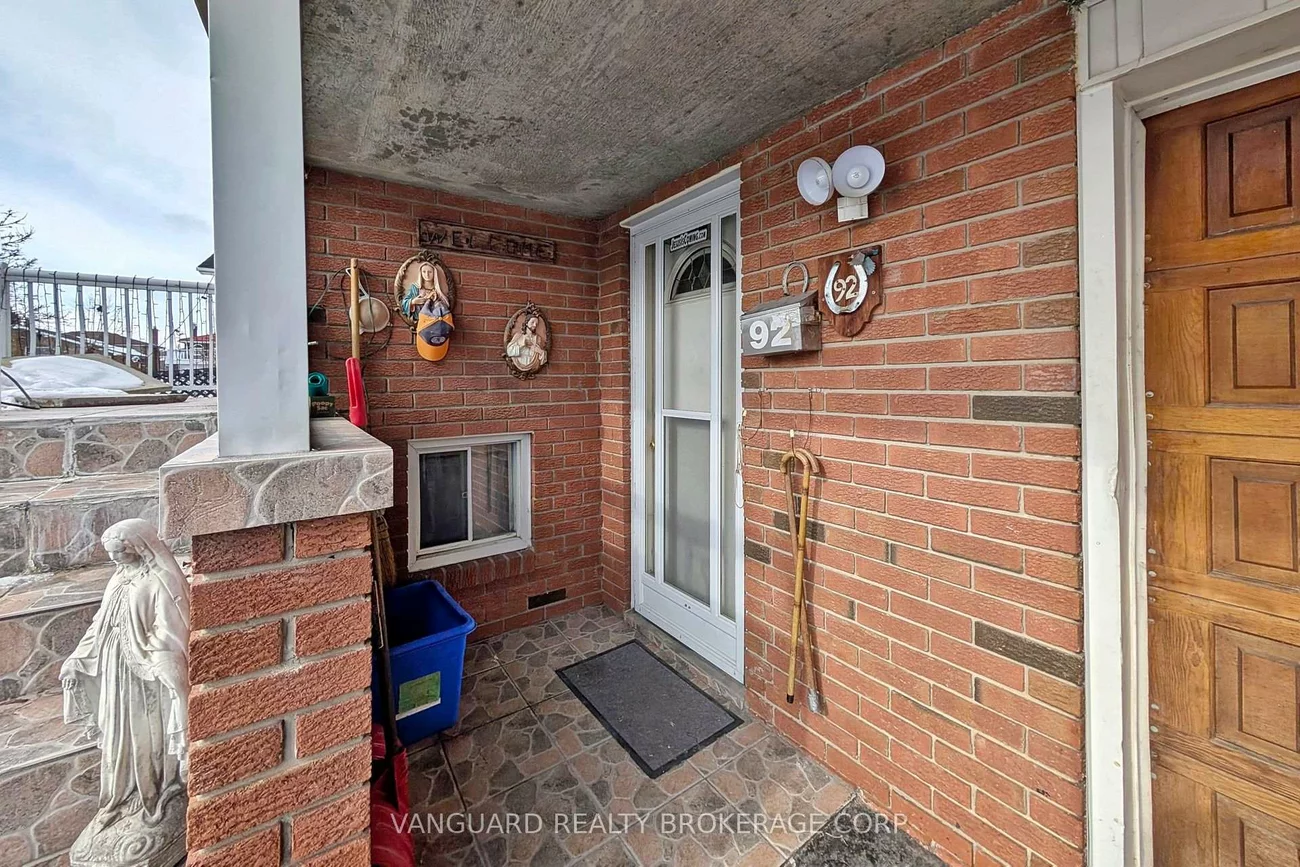 92, Skelton, Brampton North, Brampton