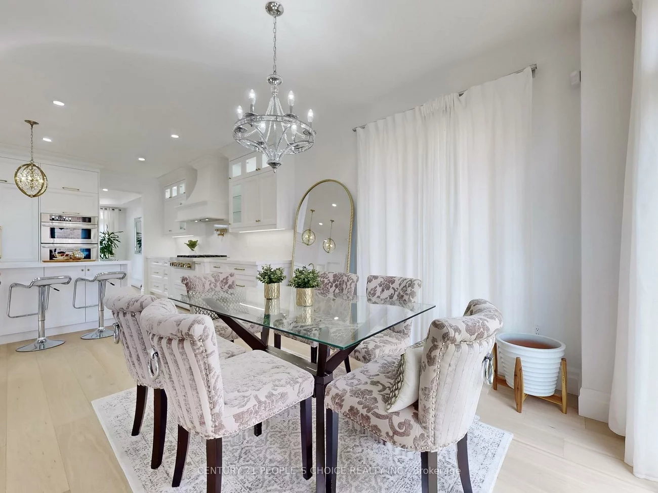 29, Young, Bram West, Brampton