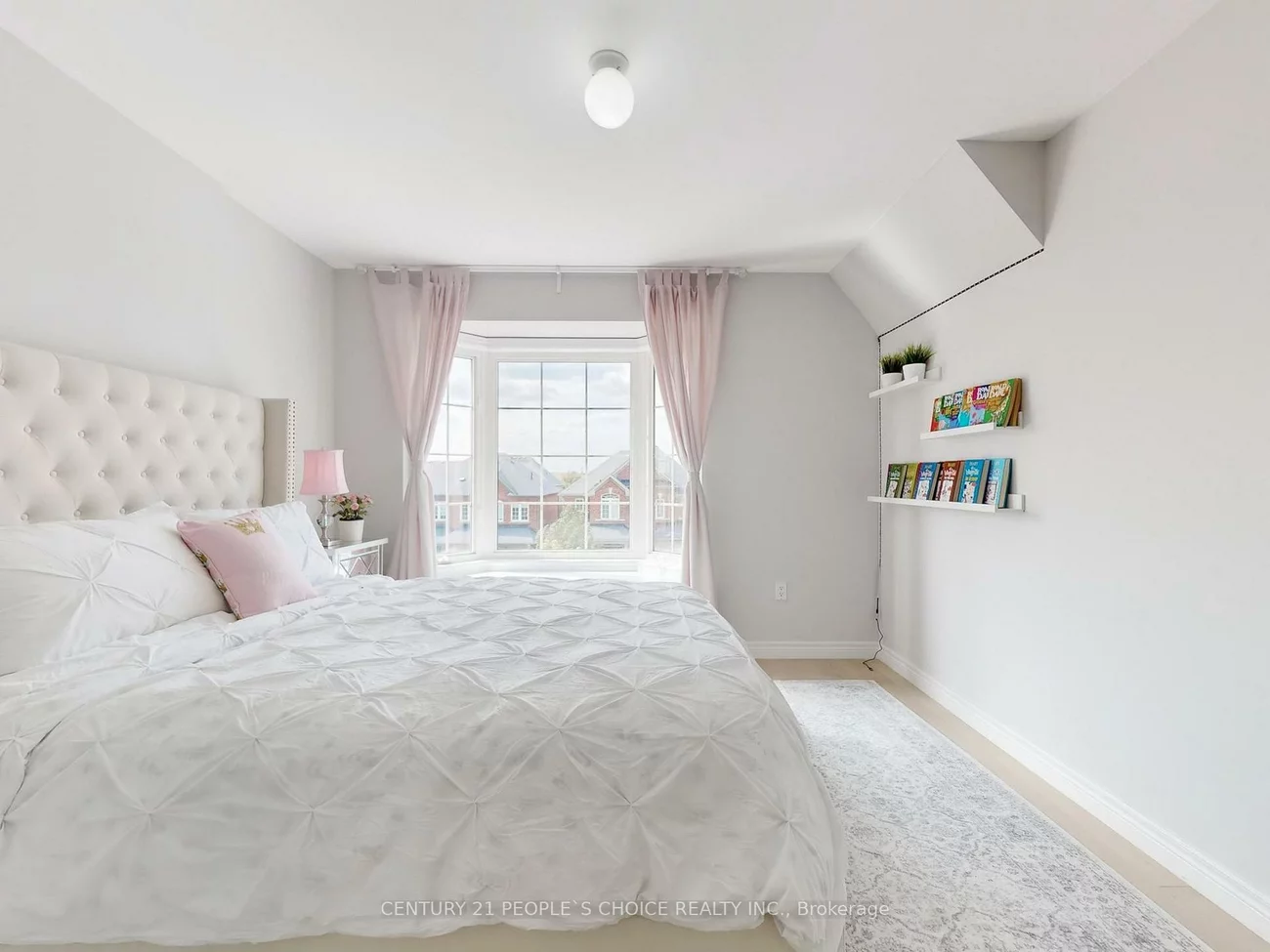 29, Young, Bram West, Brampton