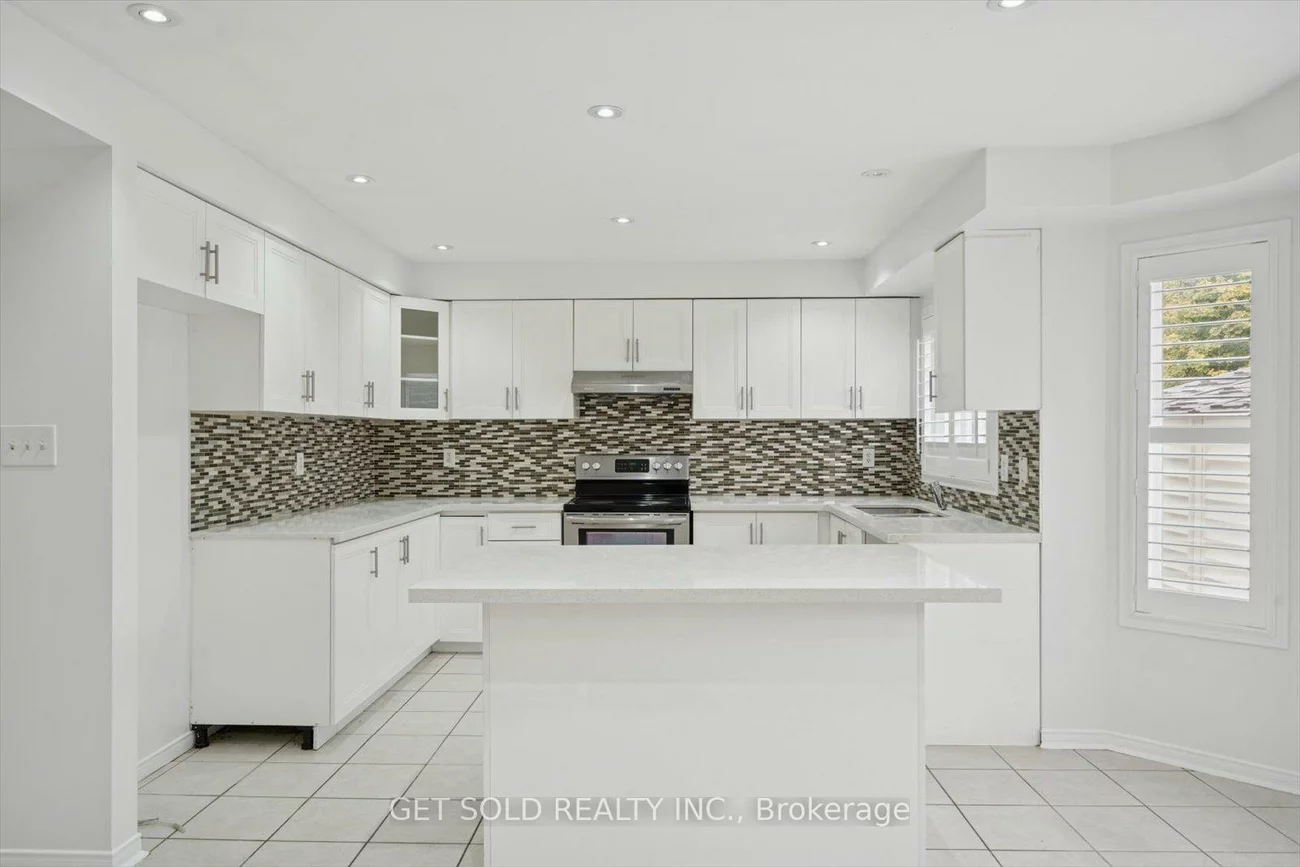 36, Field Thistle, Sandringham-Wellington, Brampton