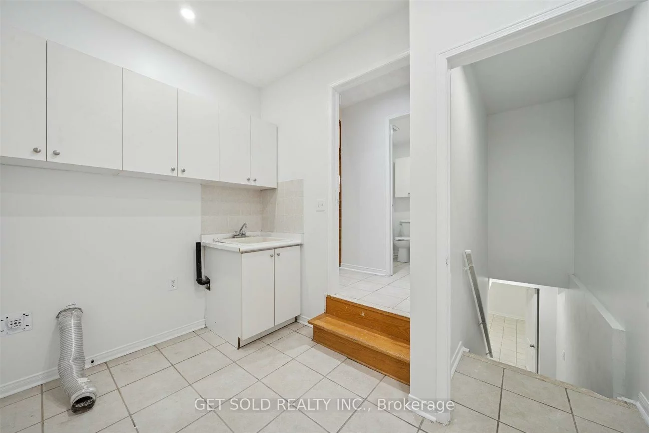 36, Field Thistle, Sandringham-Wellington, Brampton