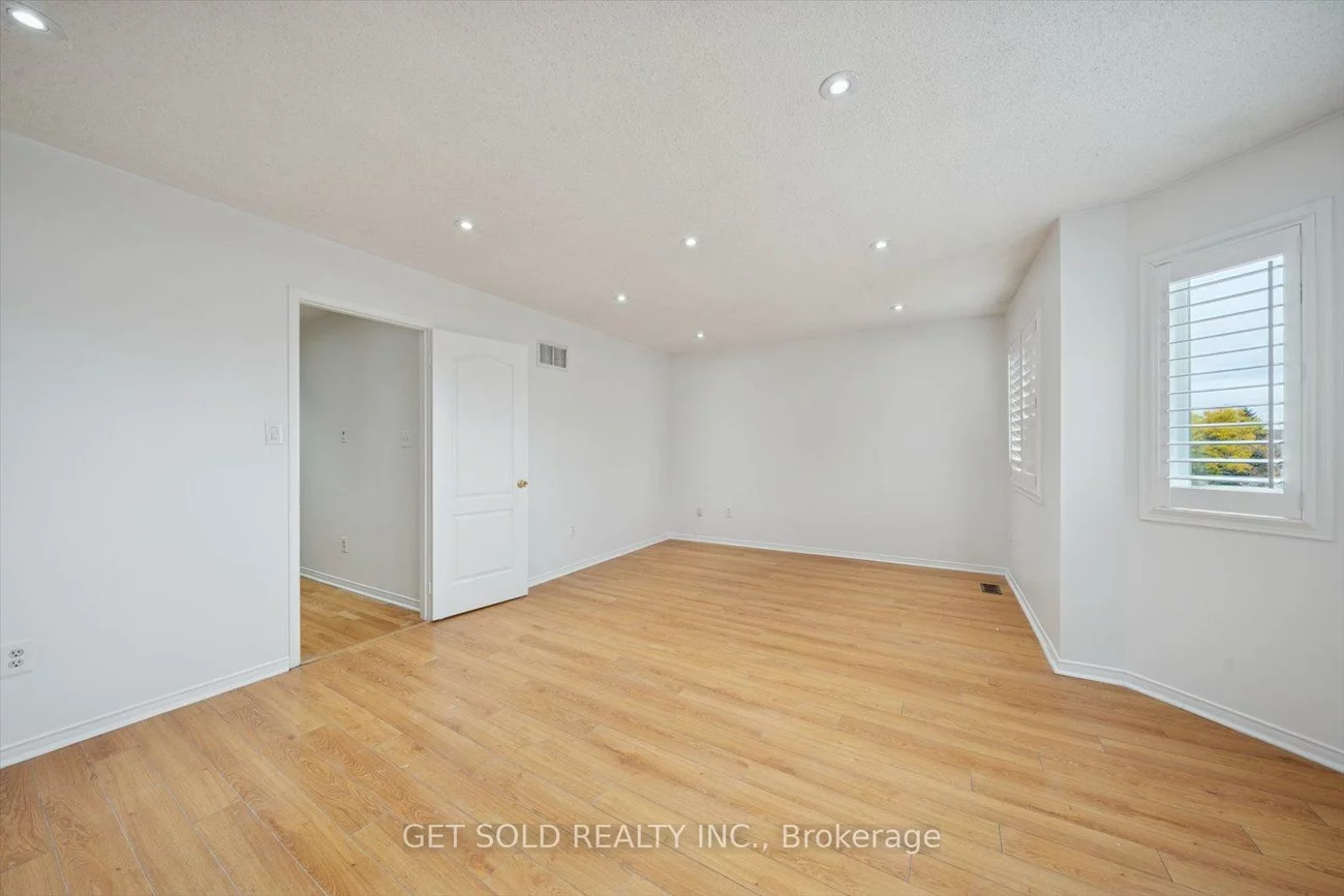 36, Field Thistle, Sandringham-Wellington, Brampton