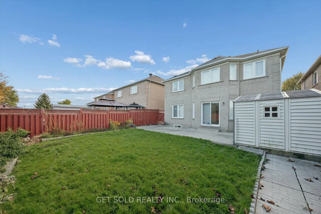 36, Field Thistle, Sandringham-Wellington, Brampton