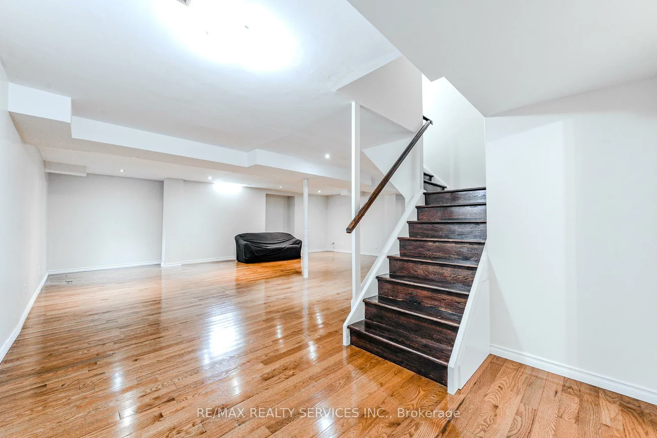 10, St Mark, Northwood Park, Brampton