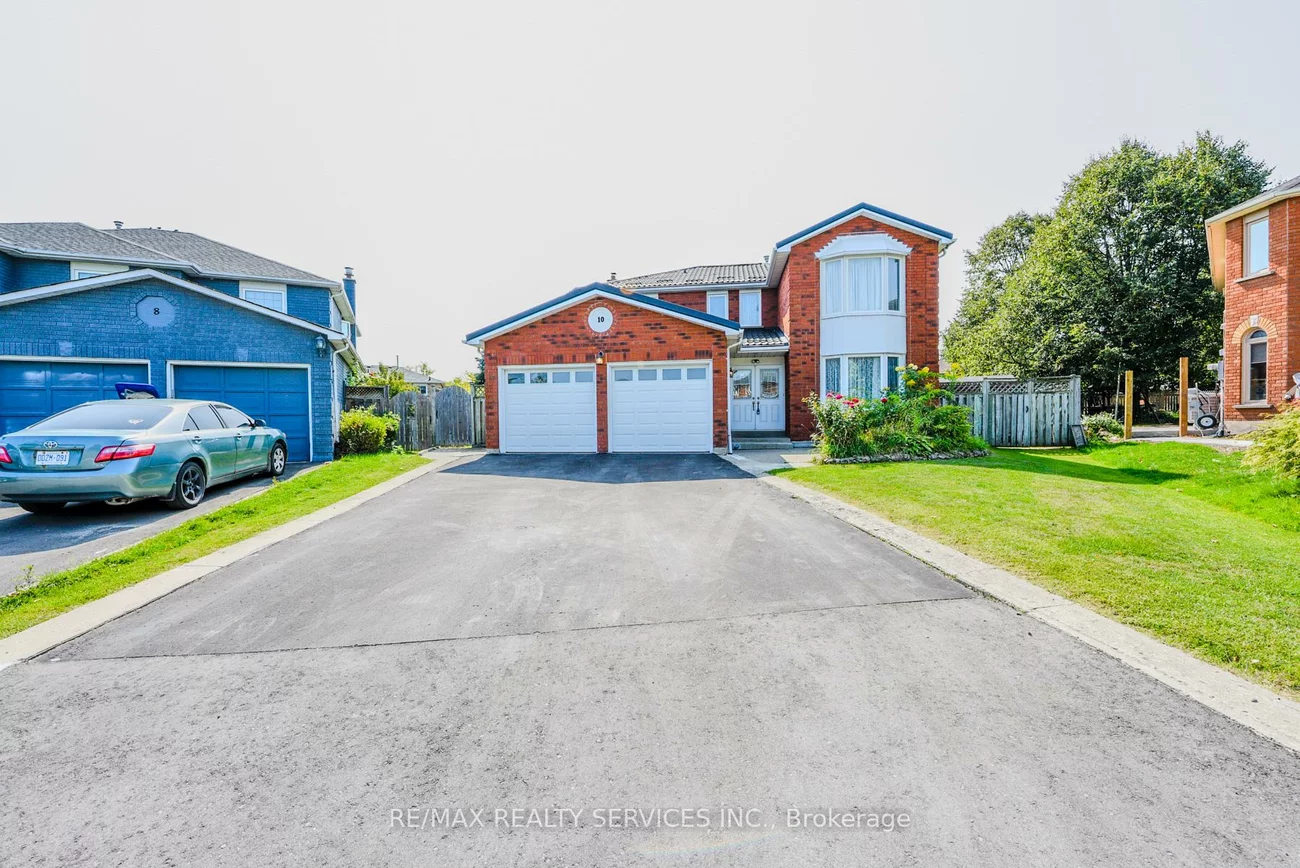 10, St Mark, Northwood Park, Brampton