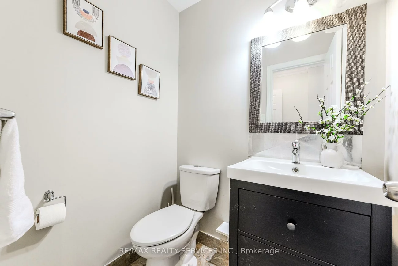 10, St Mark, Northwood Park, Brampton