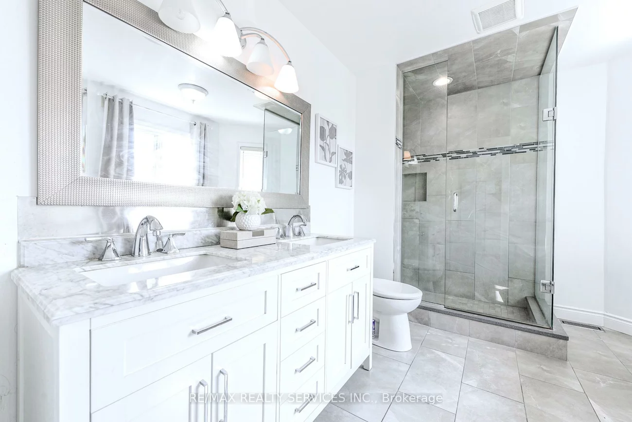 10, St Mark, Northwood Park, Brampton