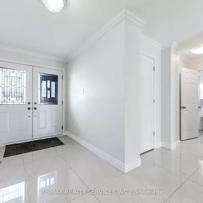 10, St Mark, Northwood Park, Brampton