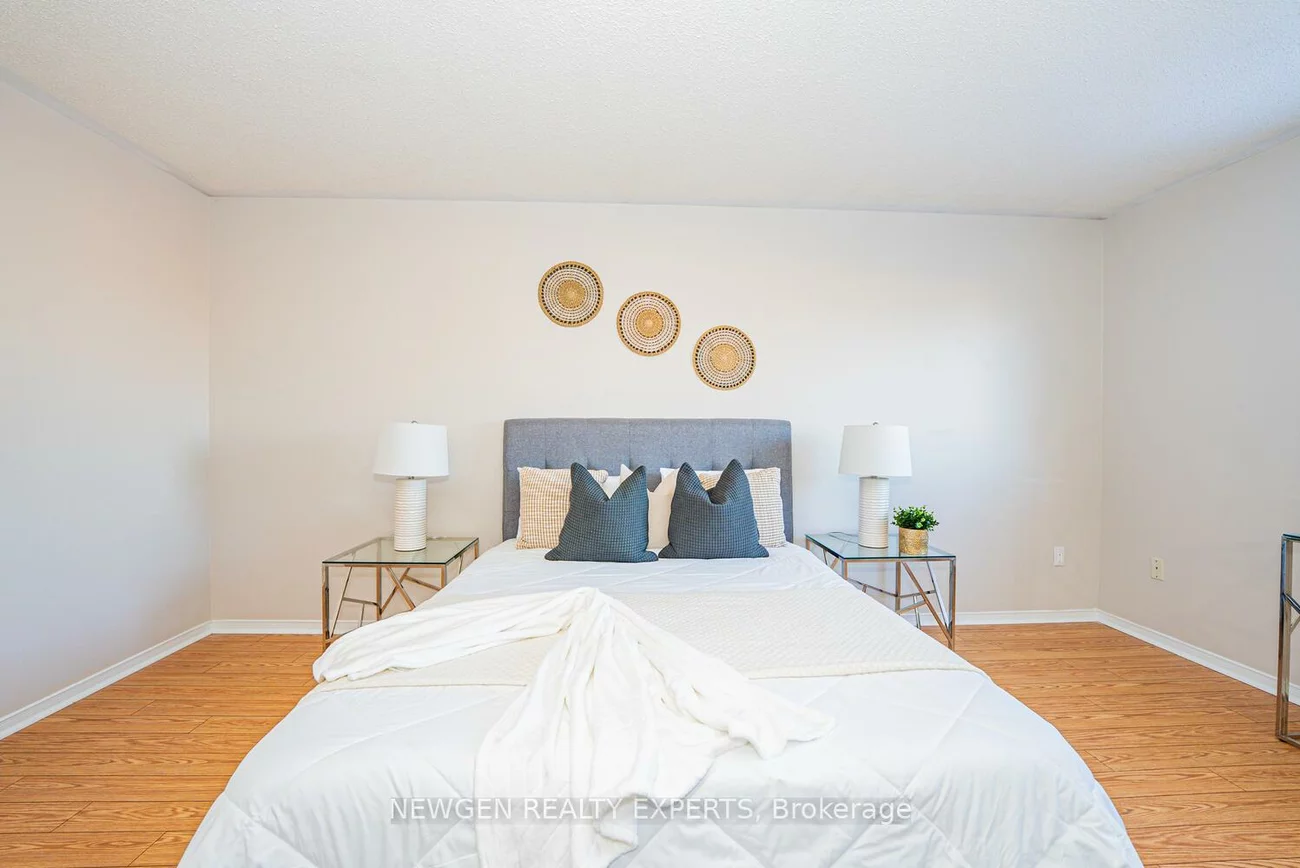 23, Whiteface, Fletcher's Meadow, Brampton