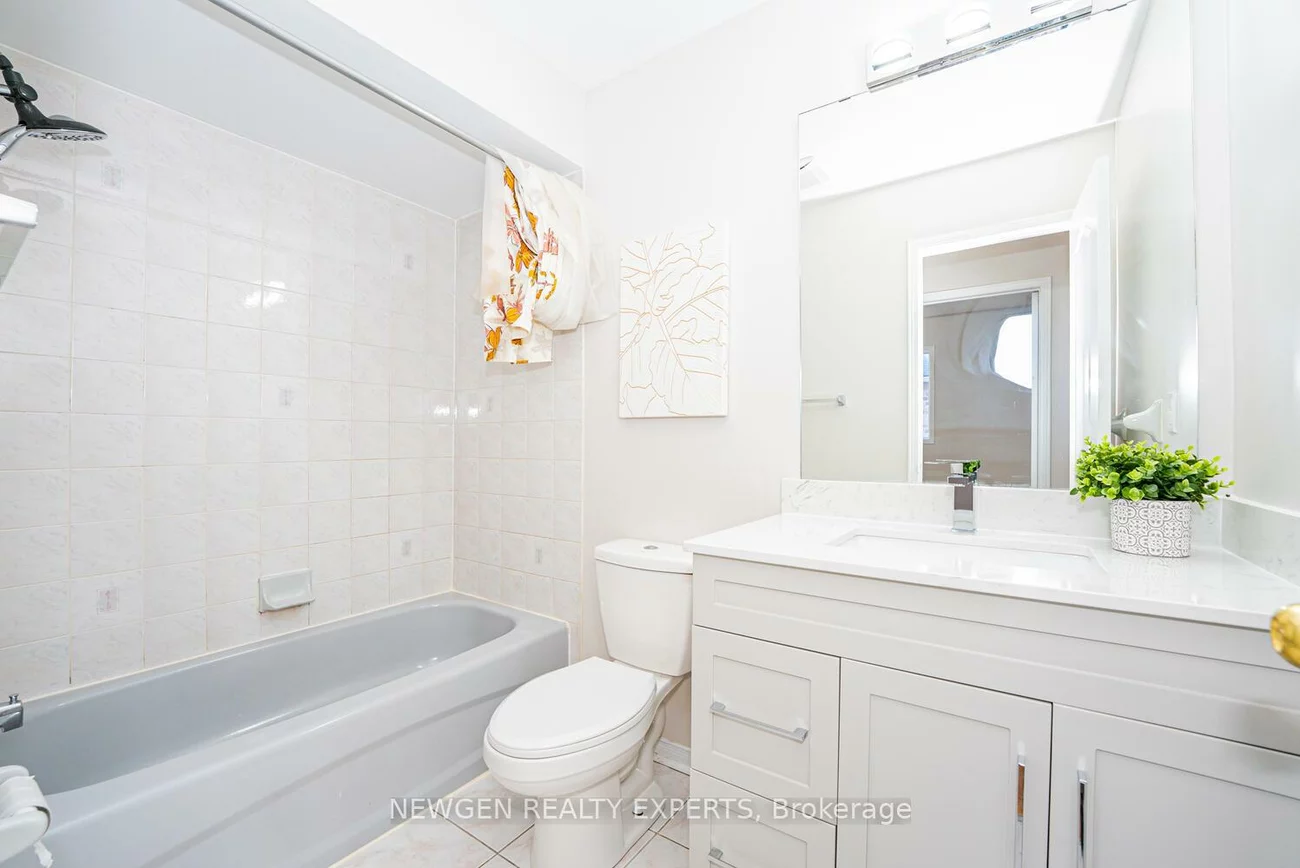 23, Whiteface, Fletcher's Meadow, Brampton