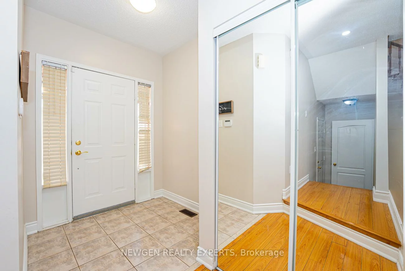 23, Whiteface, Fletcher's Meadow, Brampton