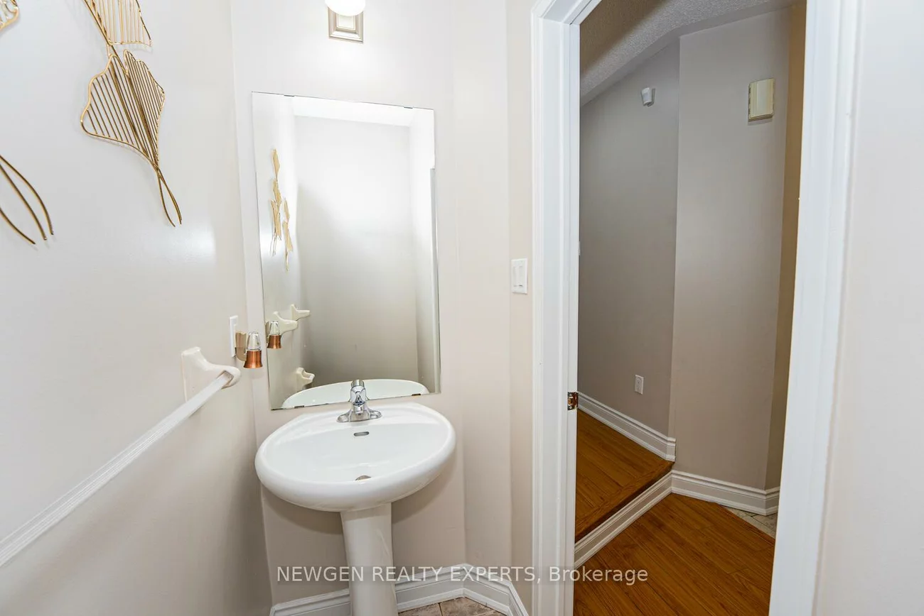 23, Whiteface, Fletcher's Meadow, Brampton