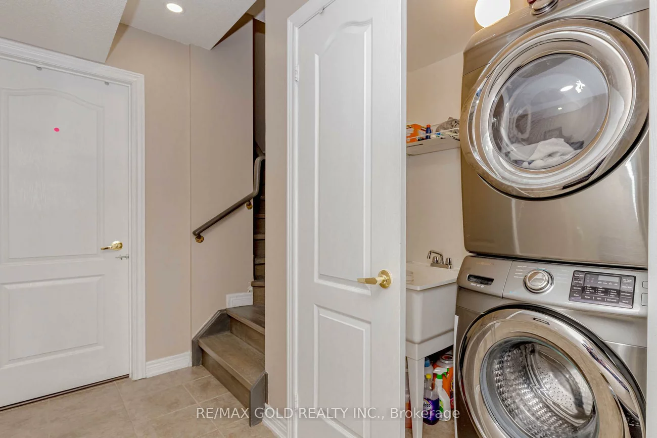 6, October, Bram West, Brampton