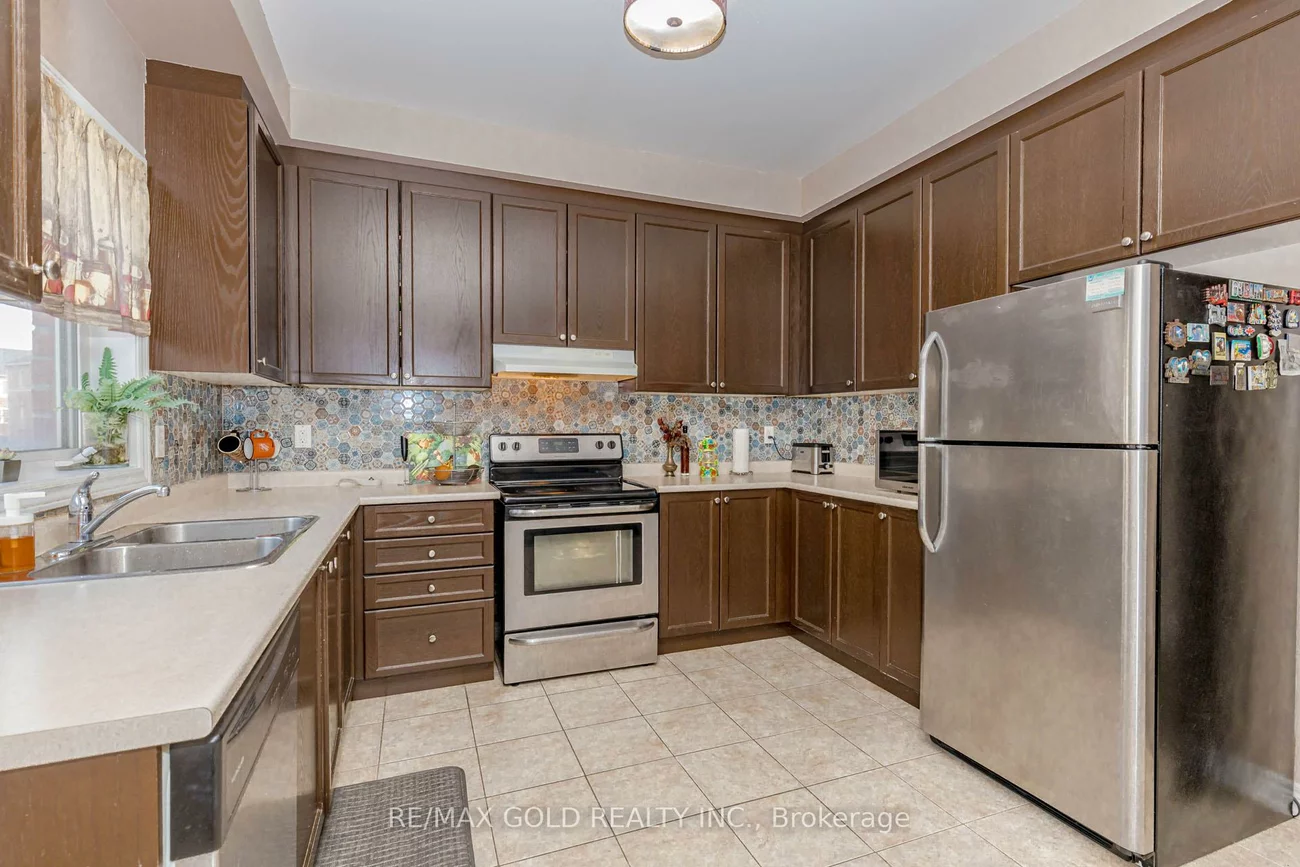 6, October, Bram West, Brampton