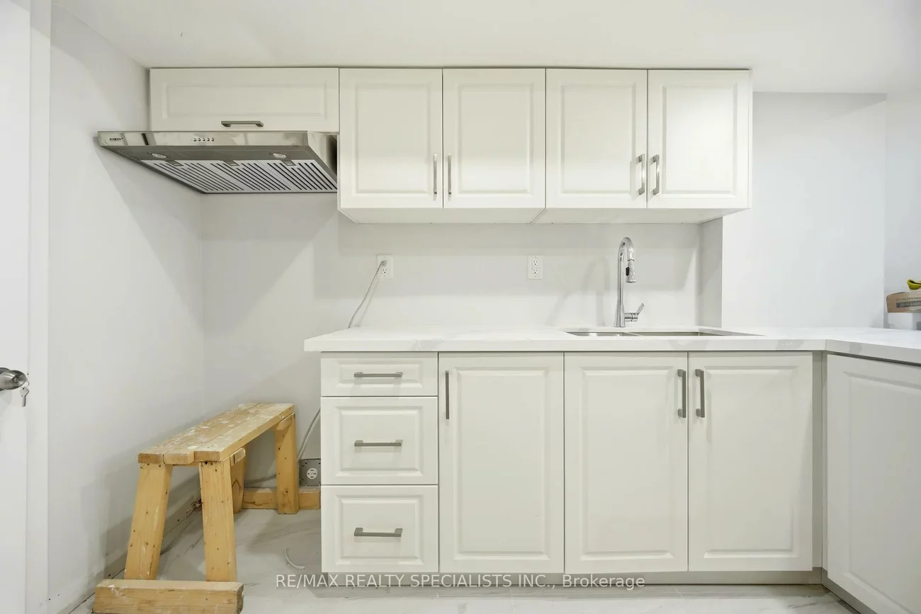 15, Dalbeattie, Bram West, Brampton