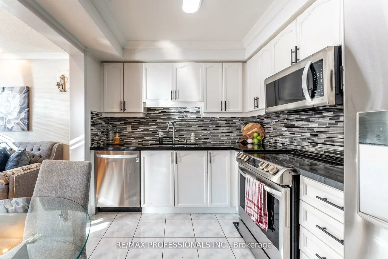 96, Lake Louise, Fletcher's Meadow, Brampton