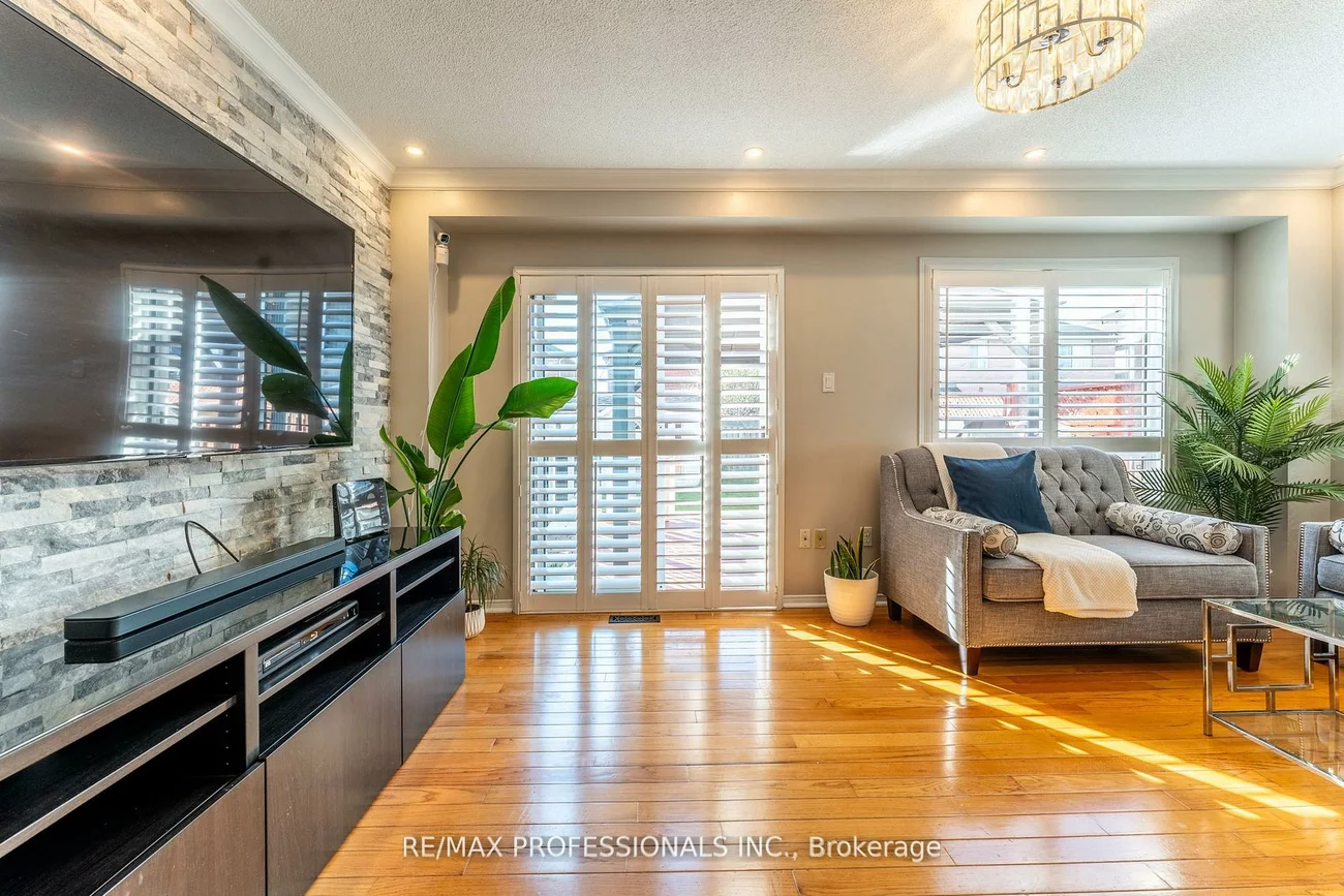 96, Lake Louise, Fletcher's Meadow, Brampton