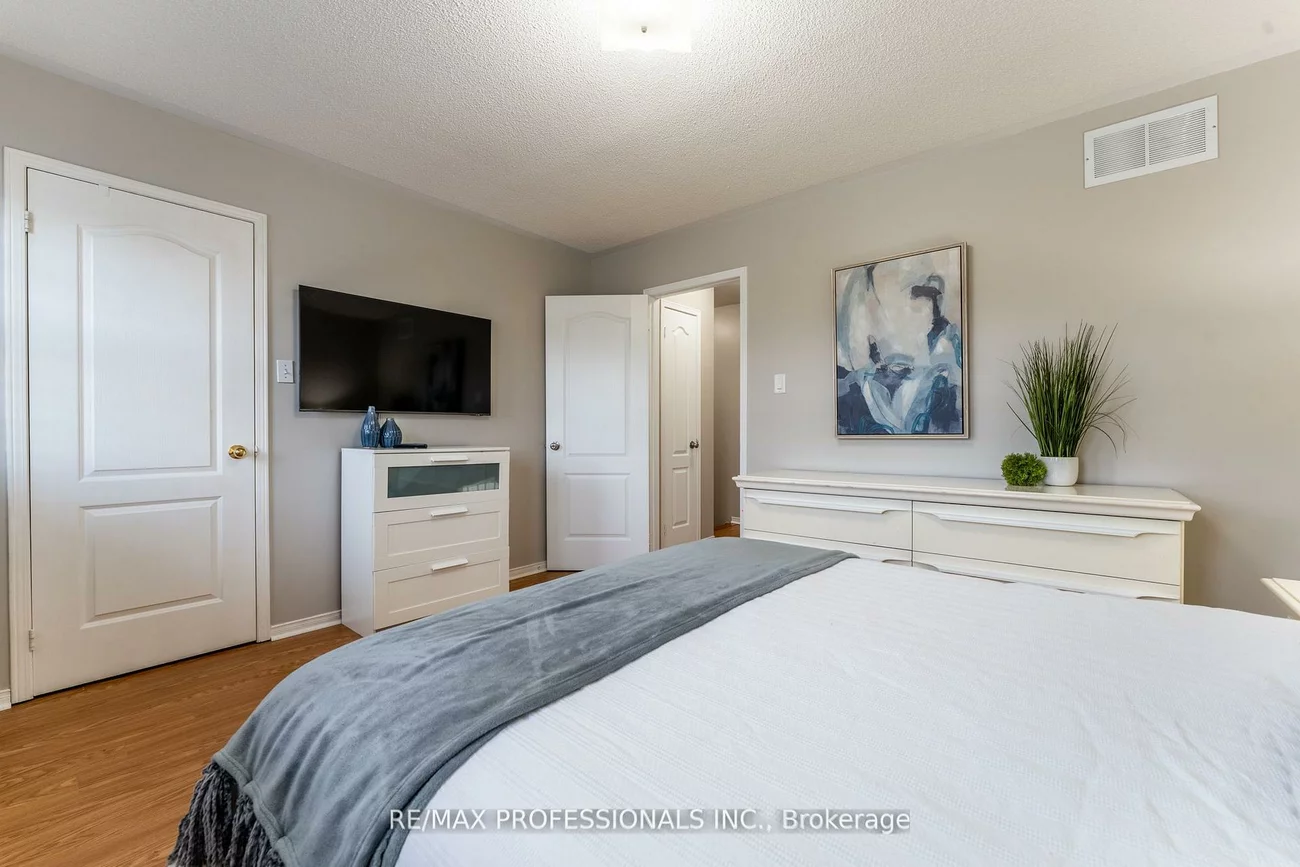 96, Lake Louise, Fletcher's Meadow, Brampton