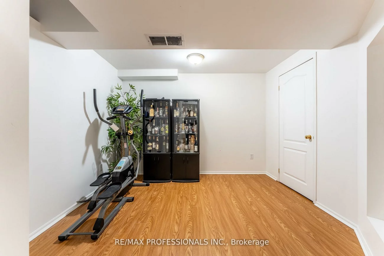 96, Lake Louise, Fletcher's Meadow, Brampton