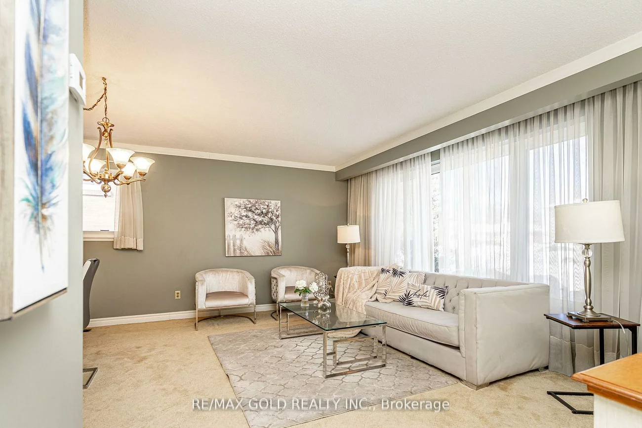 29, Chesterfield, Brampton East, Brampton