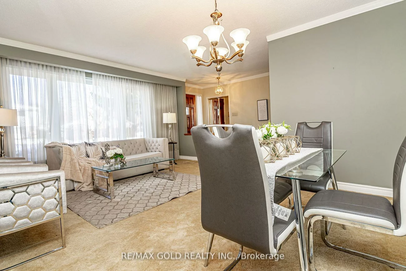 29, Chesterfield, Brampton East, Brampton