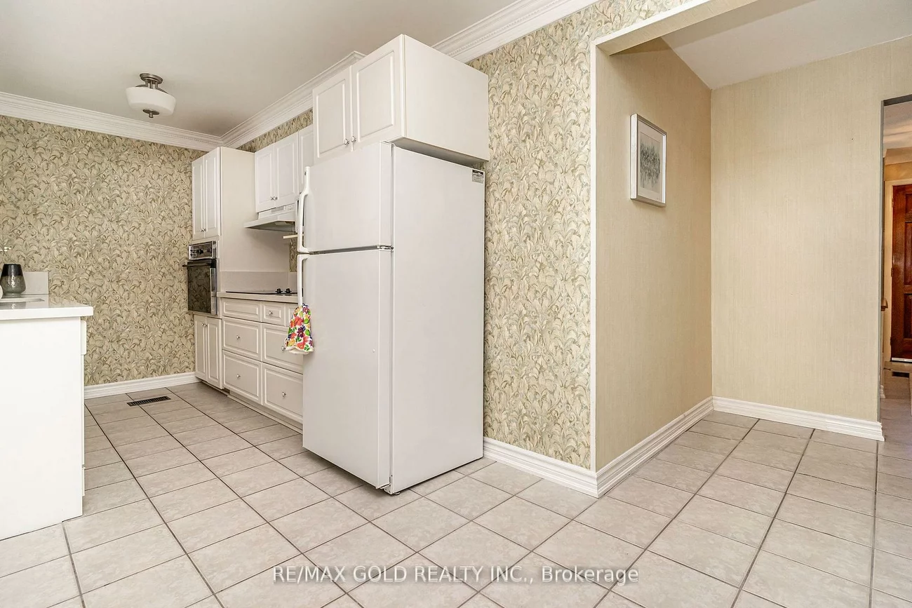 29, Chesterfield, Brampton East, Brampton