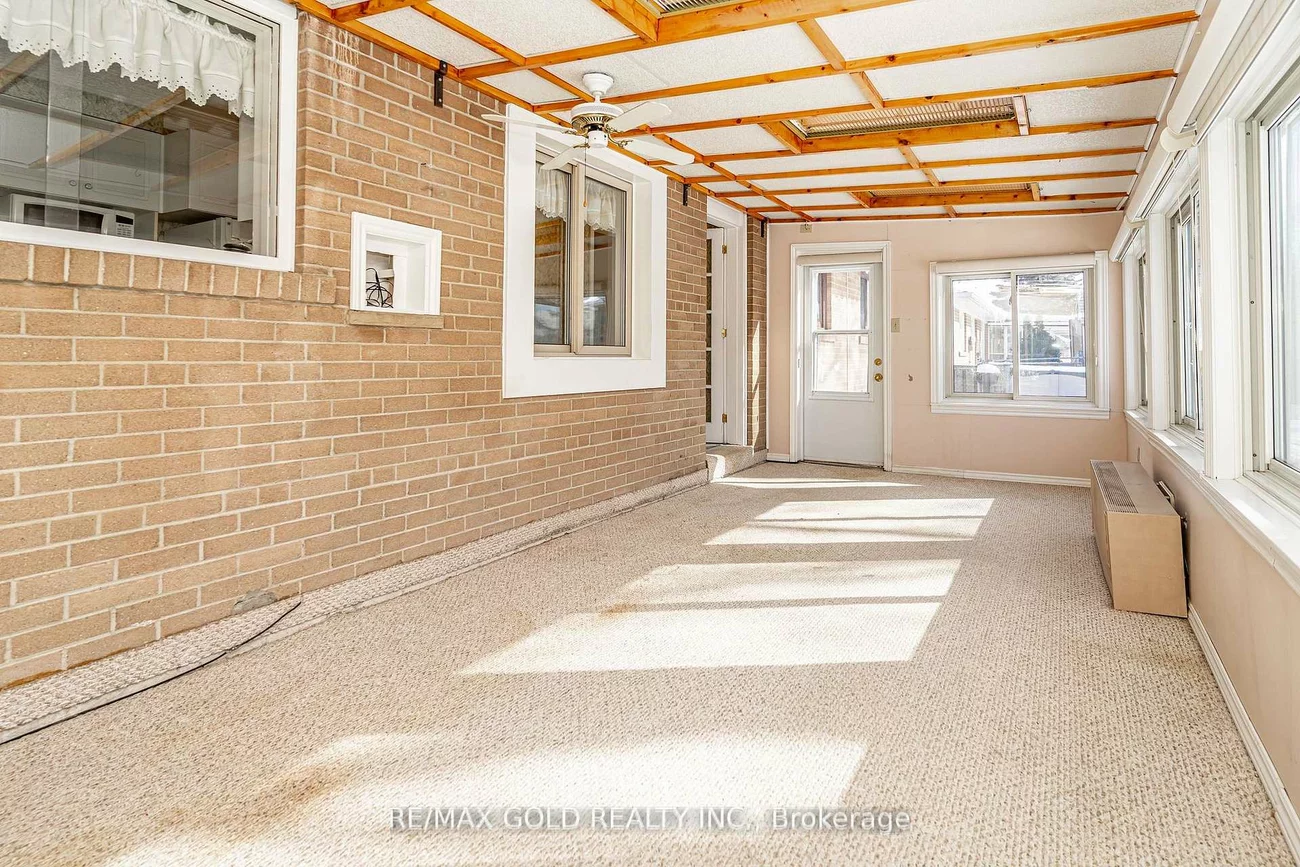 29, Chesterfield, Brampton East, Brampton