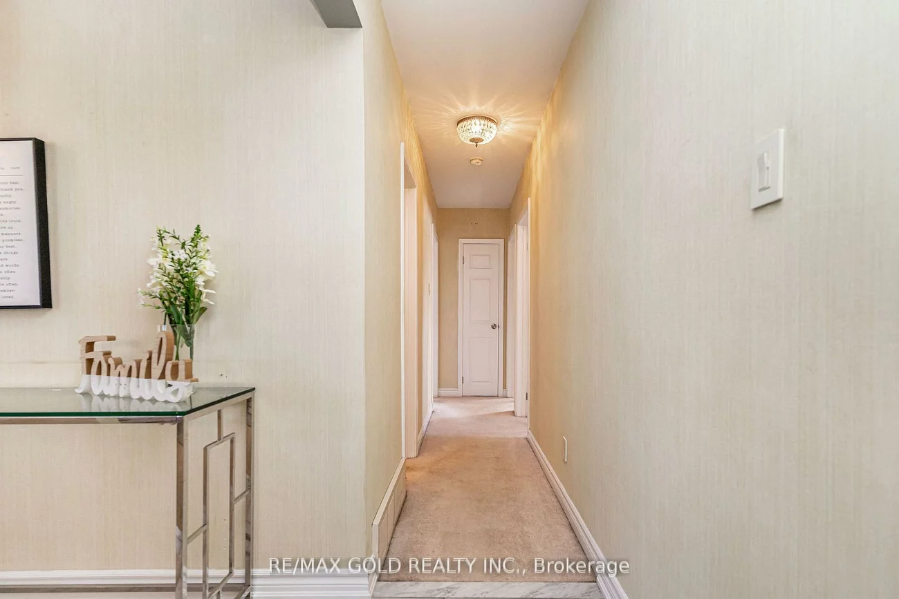 29, Chesterfield, Brampton East, Brampton