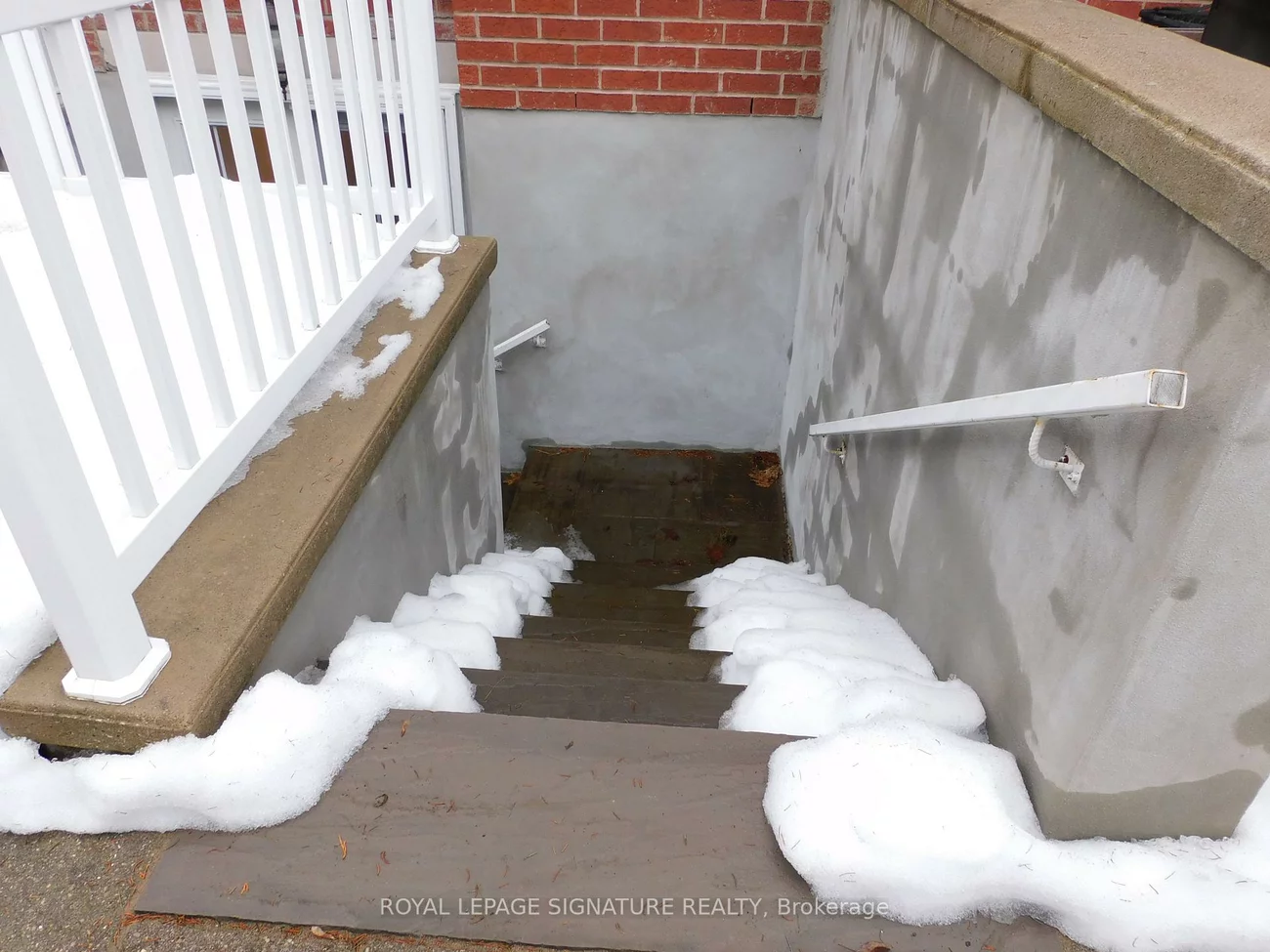 1590, Hallstone, Bram West, Brampton