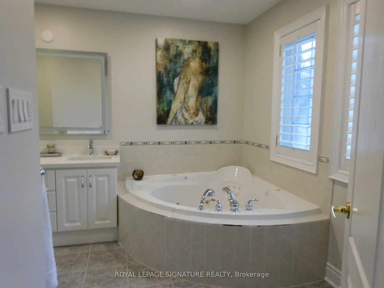 1590, Hallstone, Bram West, Brampton