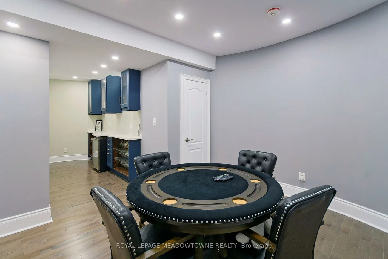 1, Royal West, Credit Valley, Brampton