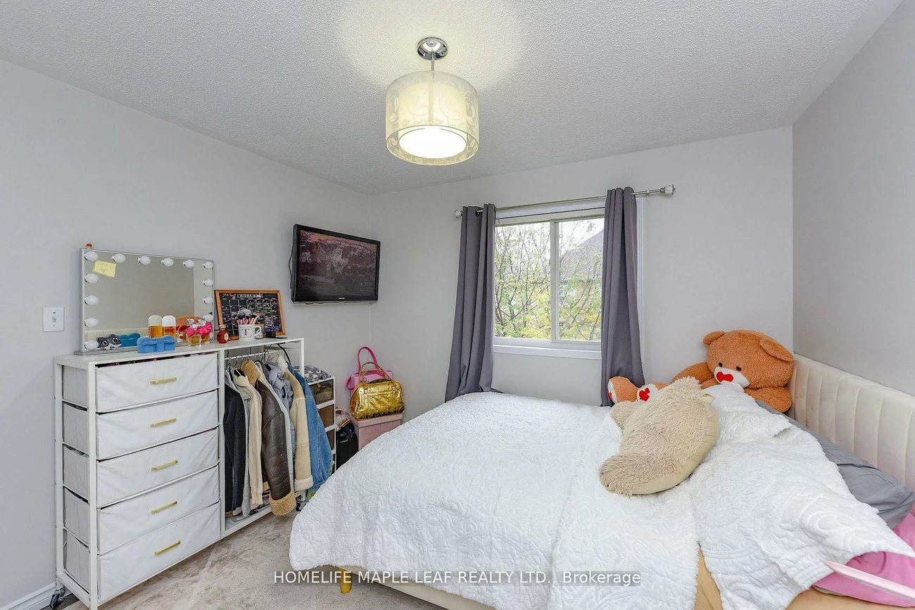 250, Brisdale, Fletcher's Meadow, Brampton