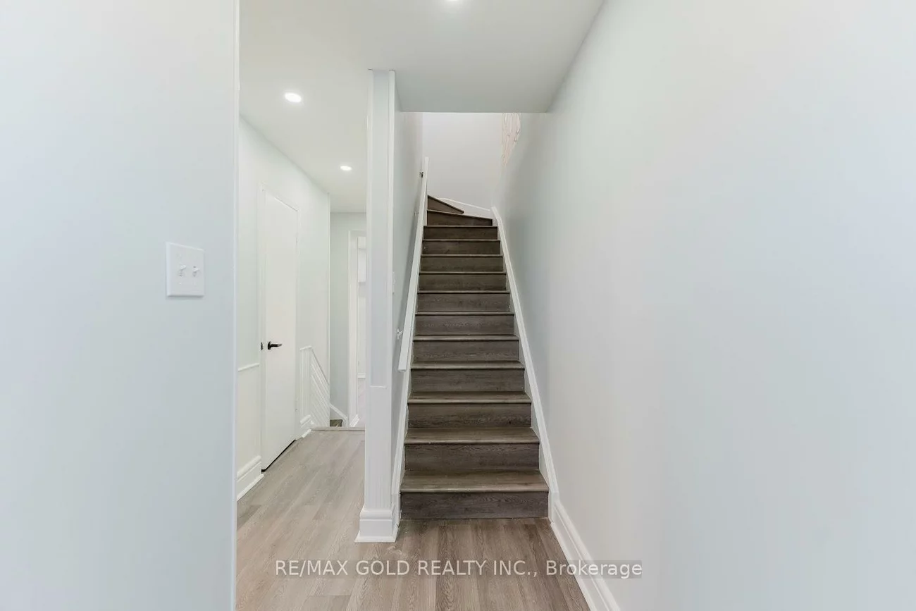 16, Crawford, Madoc, Brampton