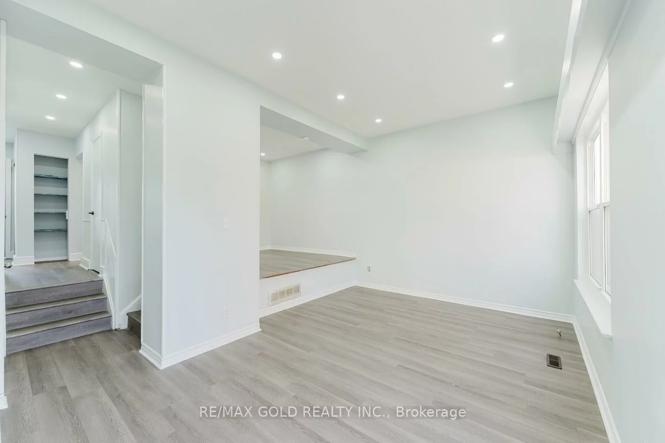 16, Crawford, Madoc, Brampton