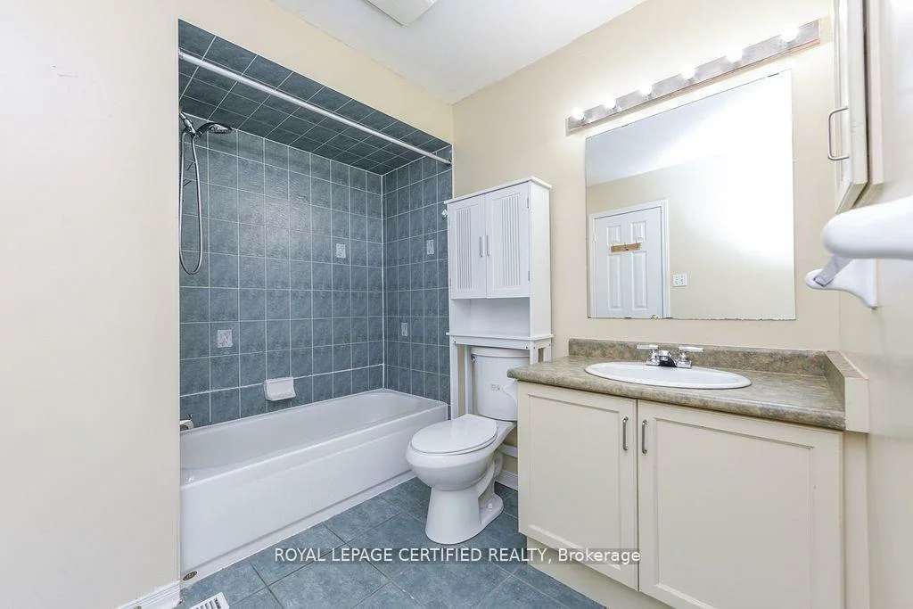 15, Tinsmith, Northwest Sandalwood Parkway, Brampton