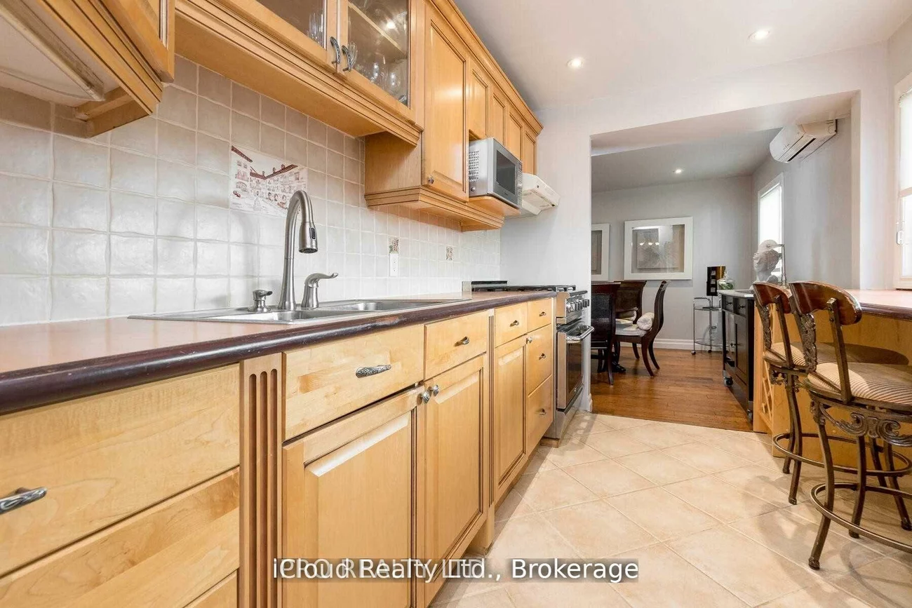 18, Sunset, Brampton West, Brampton