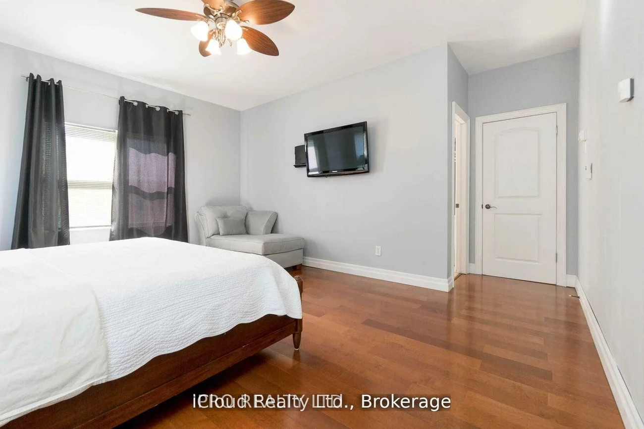 18, Sunset, Brampton West, Brampton