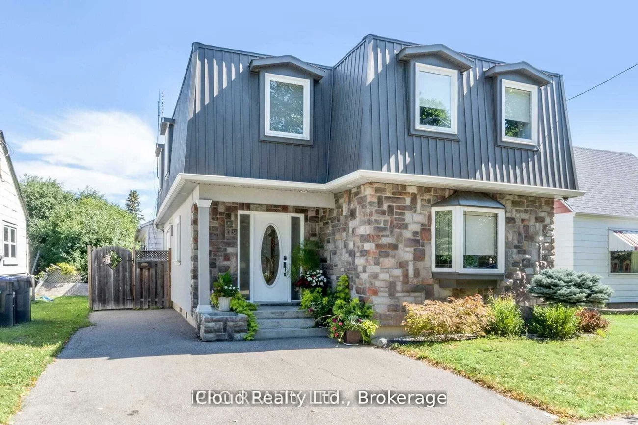 18, Sunset, Brampton West, Brampton