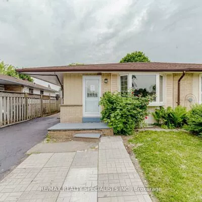 39, Seaborn, Madoc, Brampton