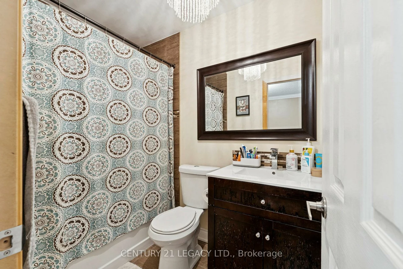 71, Townley, Heart Lake West, Brampton