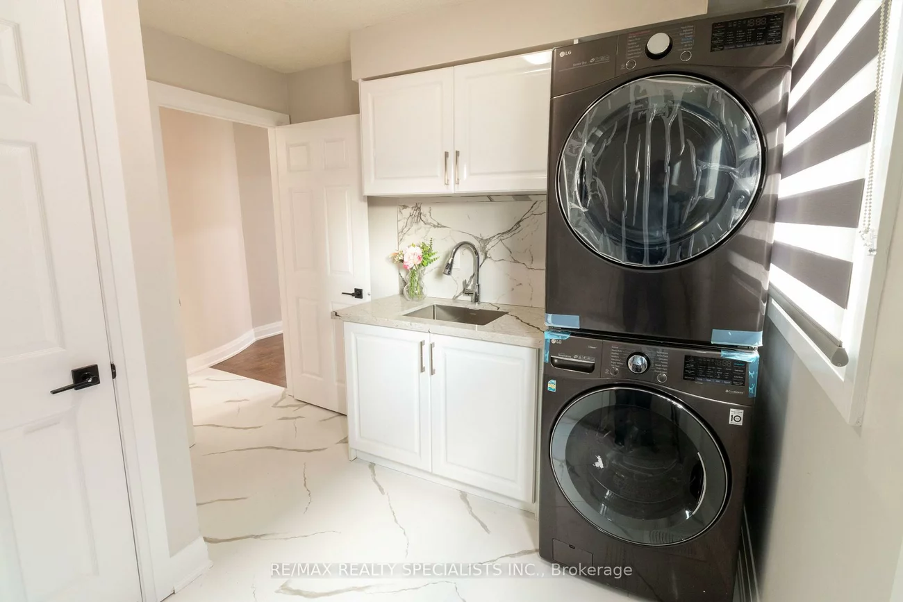 21, Bristol, Northwood Park, Brampton