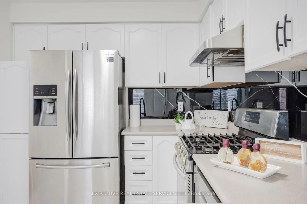 95, Yellow Brick, Brampton North, Brampton