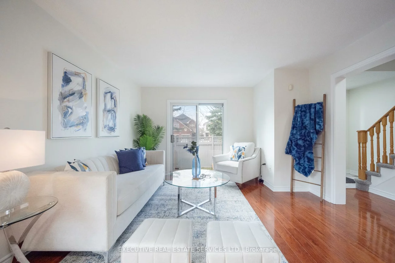 95, Yellow Brick, Brampton North, Brampton