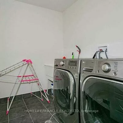 38, Leadenhall, Northwest Brampton, Brampton