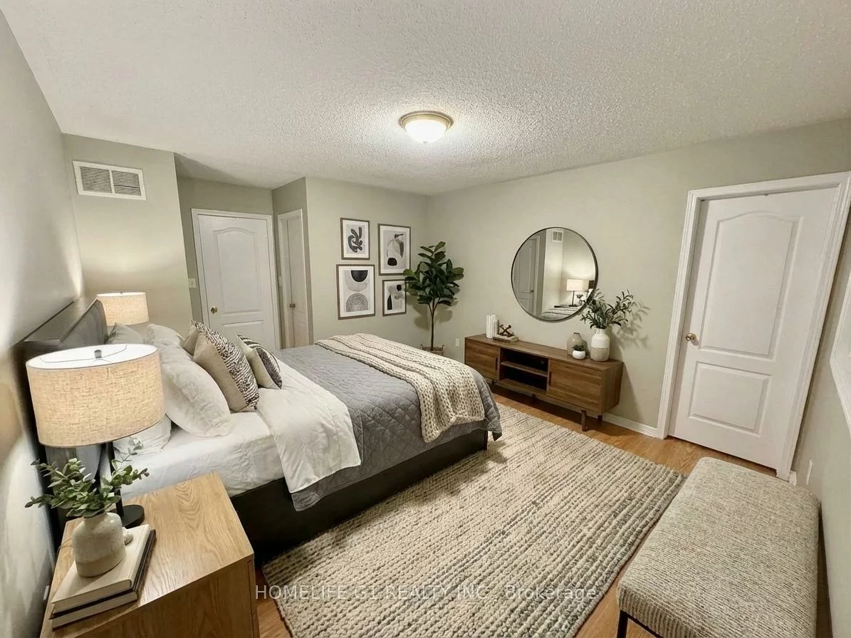 49, Eastway, Gore Industrial North, Brampton