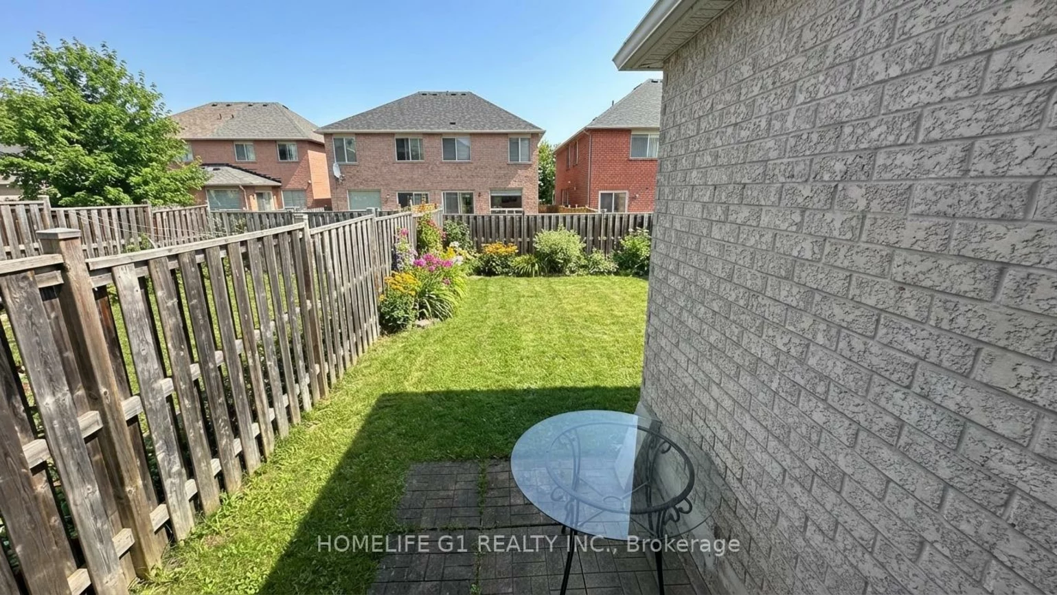 49, Eastway, Gore Industrial North, Brampton