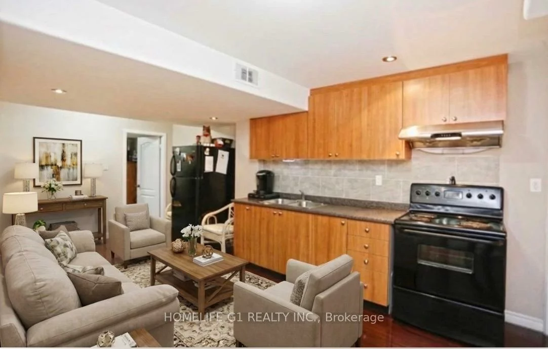 49, Eastway, Gore Industrial North, Brampton