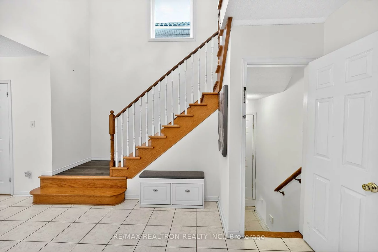 16, Pacific Wind, Sandringham-Wellington, Brampton