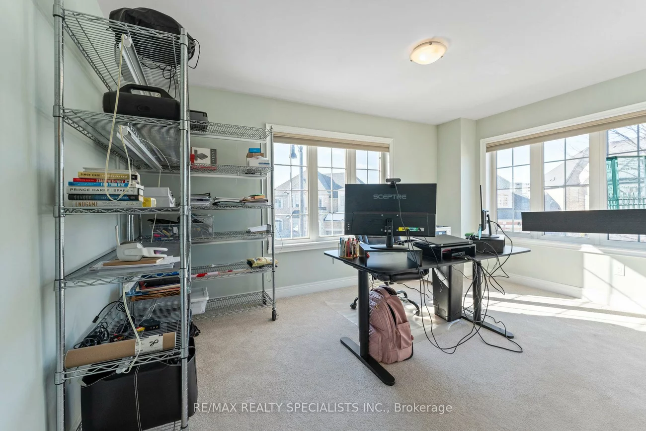 9, Flanders, Credit Valley, Brampton