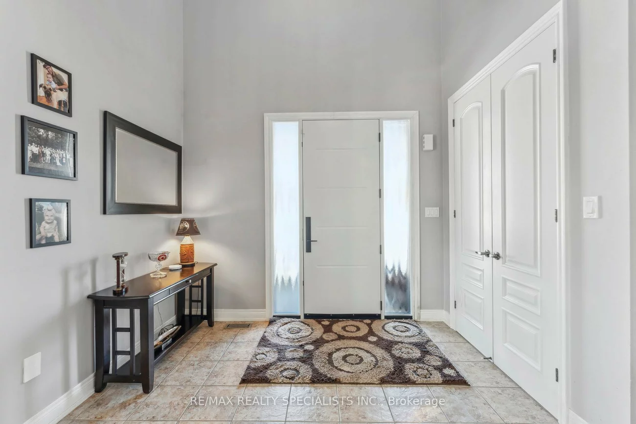 9, Flanders, Credit Valley, Brampton